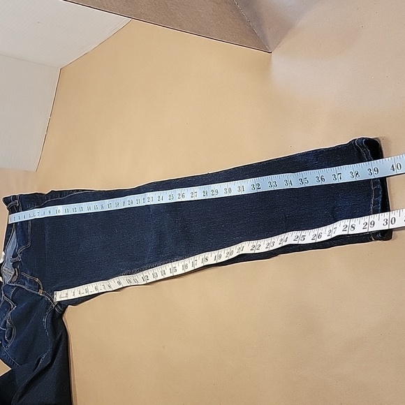 Abercrombie & Fitch, Super Skinny. Size 4, Excellent Used Condition! - Picture 7 of 11